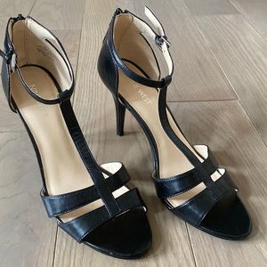 Nine West black leather heels